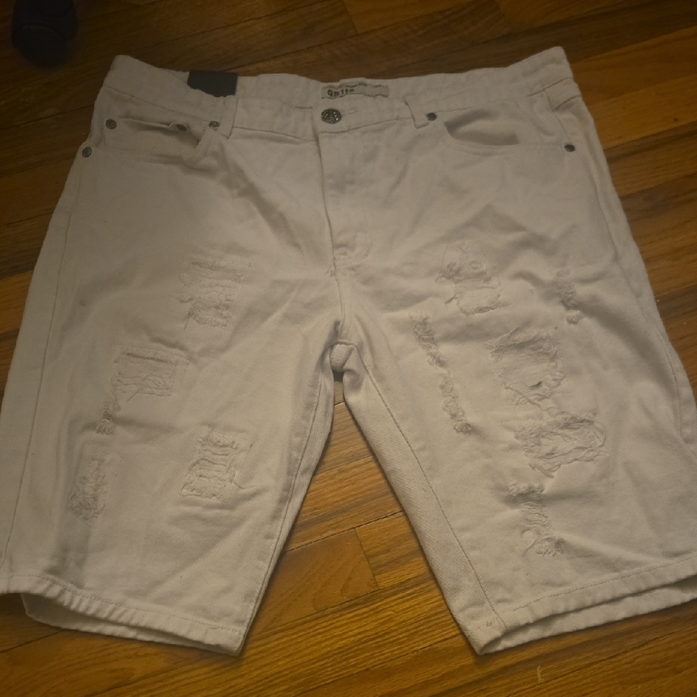 Men's Distressed White Shorts